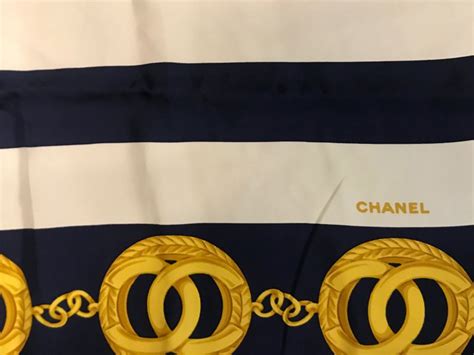 chanel sjaal prijs|CHANEL.